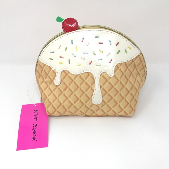 betsey johnson ice cream purse